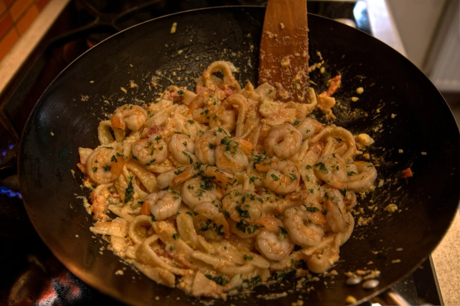 Fetuccini fokhagymás garnélával