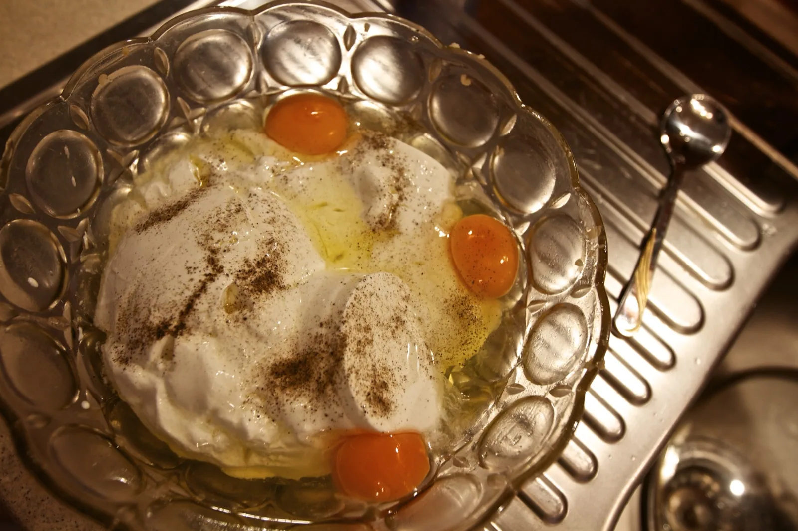 Fokhagymás joghurt..