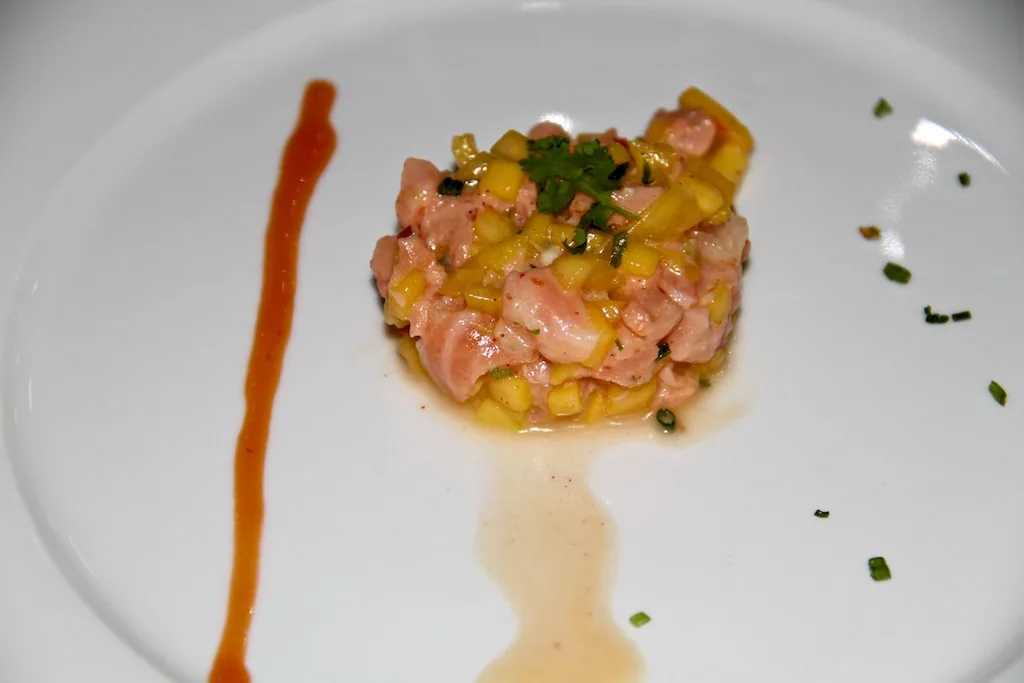 Lazac ceviche