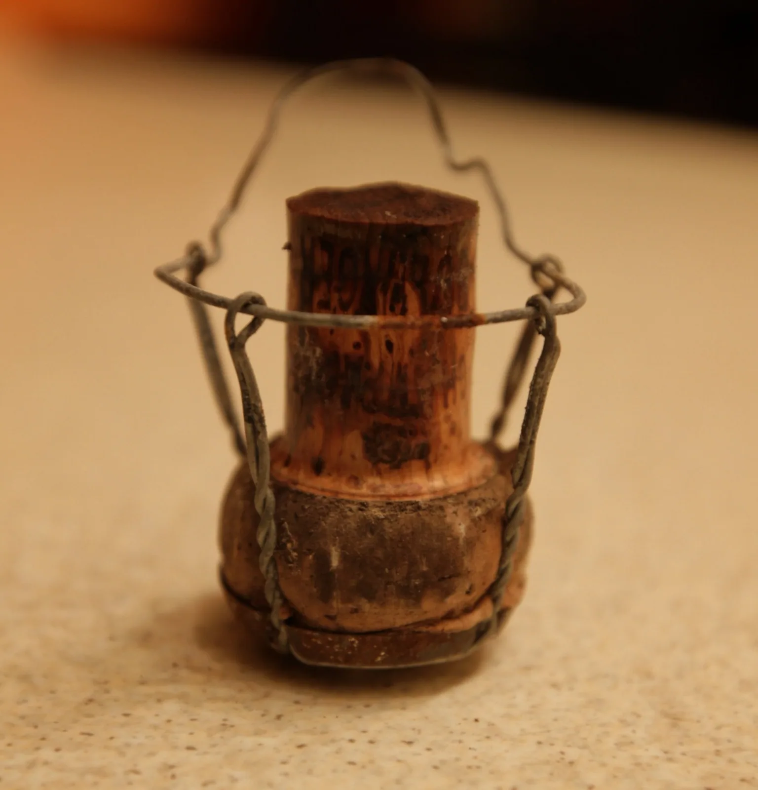 A dugó